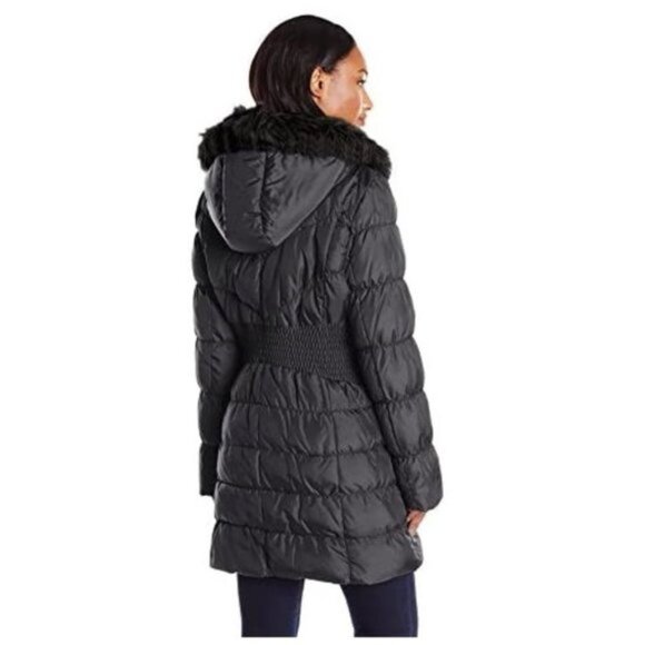 Via Spiga Women's Diamond Quilted Down Coat with Faux Fur Collar - Picture 3 of 12